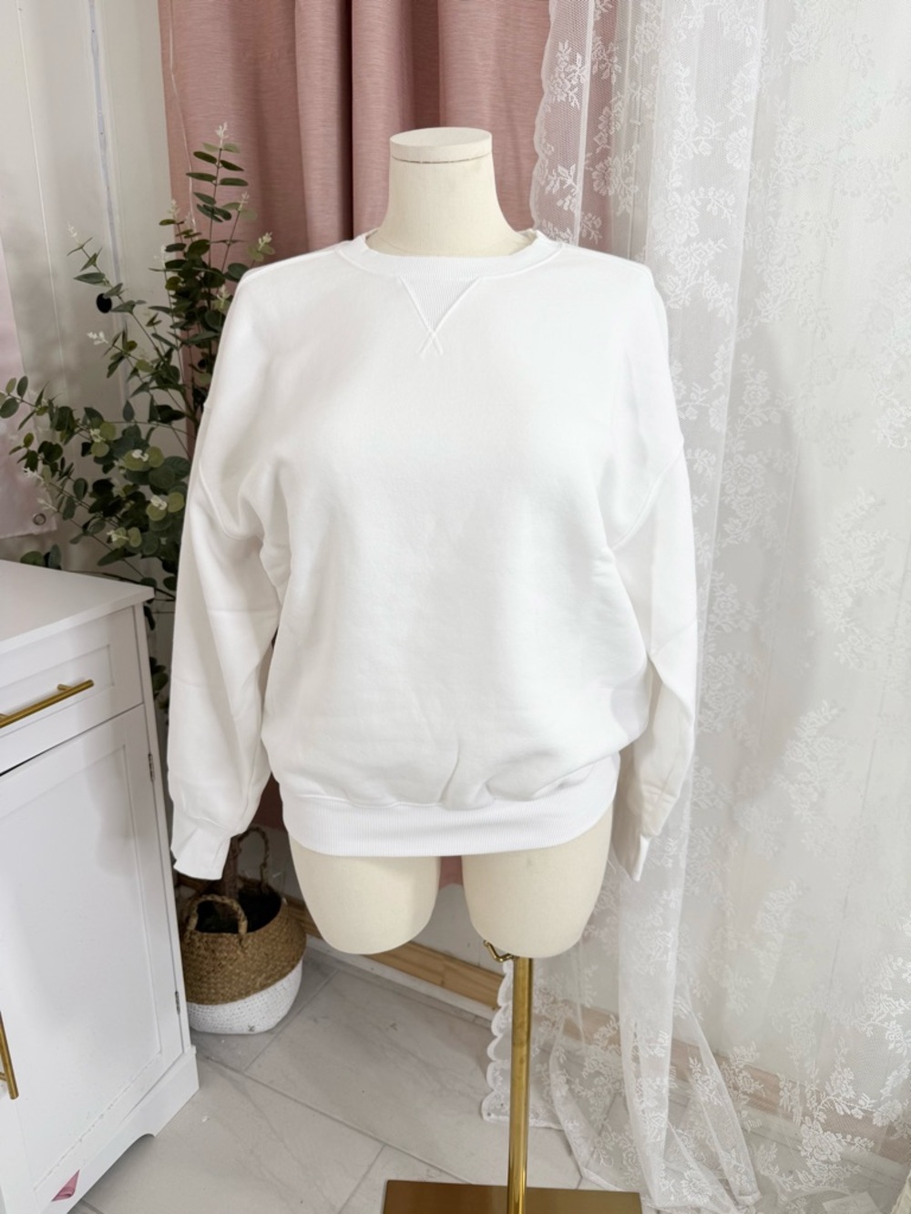 Aerie Offline cloud fleece classic White Crewneck Sweatshirt Bin#7